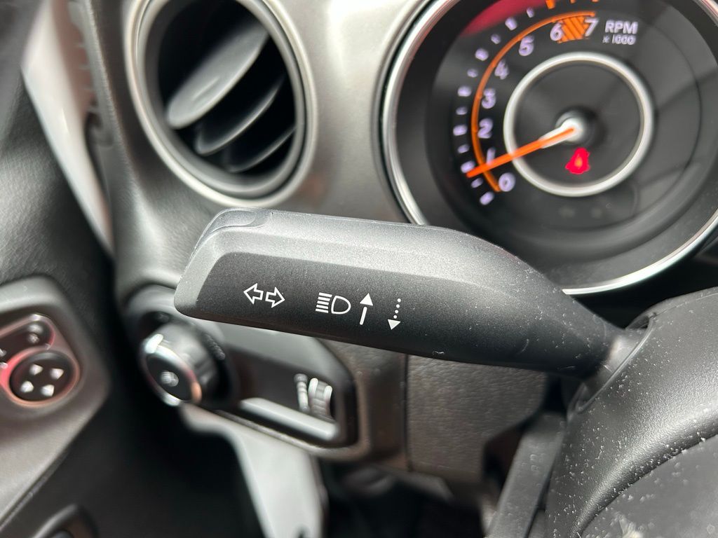2023 Jeep Wrangler Sport S 20