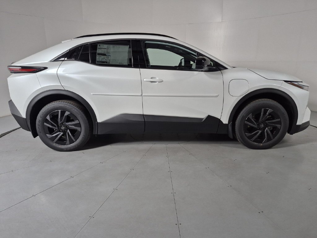 New 2026 Toyota C-HR SUV