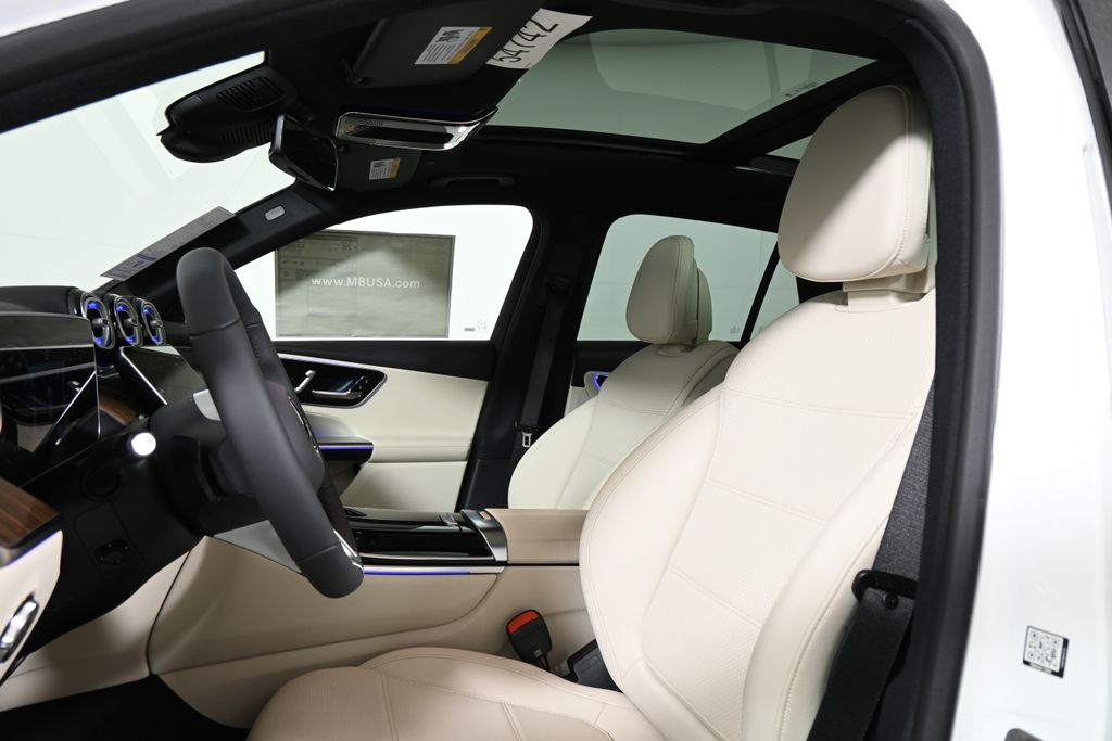 Thumbnail: 2026 Mercedes-Benz GLC - 13