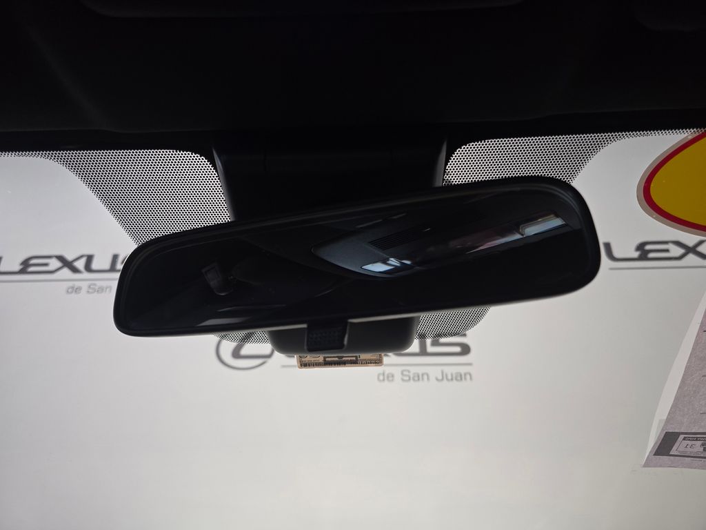 Thumbnail: 2025 Lexus IS - 20