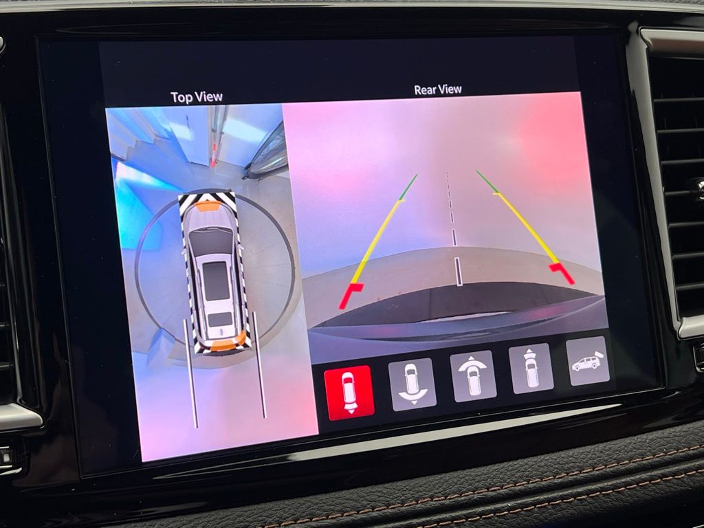 Thumbnail: 2024 Chrysler Pacifica - 22
