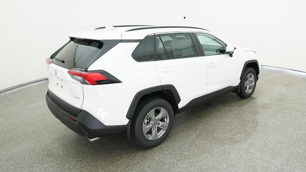 Thumbnail: 2025 Toyota RAV4 - 3