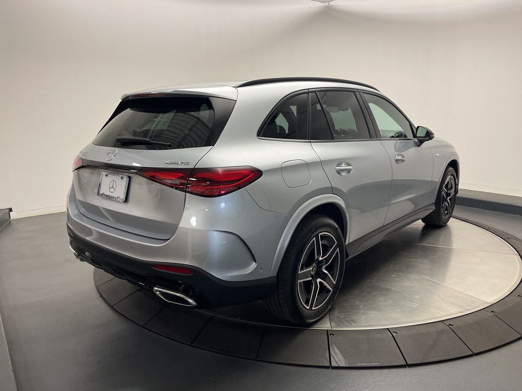 Thumbnail: 2025 Mercedes-Benz GLC - 7