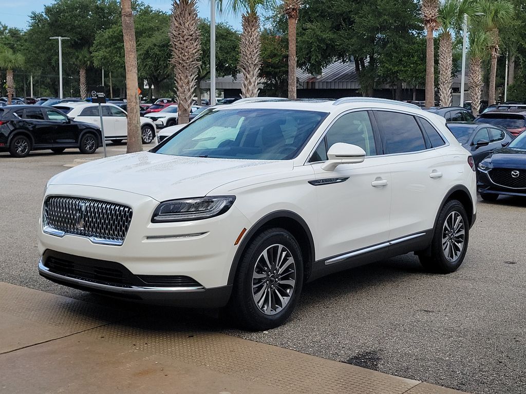 Pristine White Metallic Tri-Coat 2023 Lincoln Nautilus SUV / Crossover Front-Wheel Drive 8-Speed Automatic
