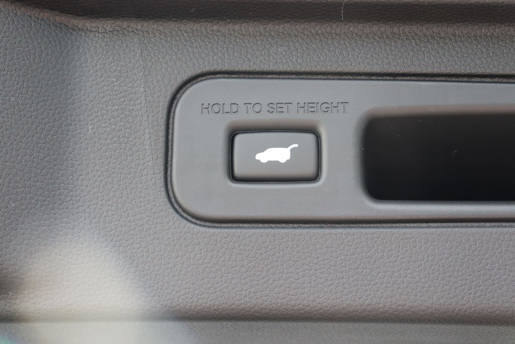 Thumbnail: 2025 Honda Pilot - 15