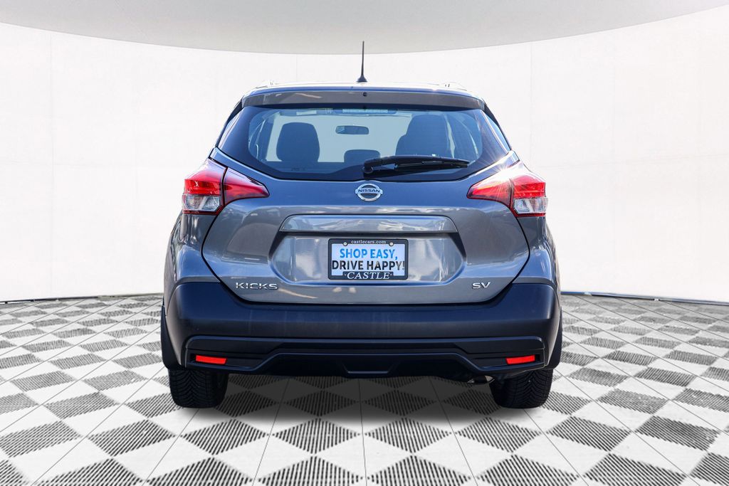 2019 Nissan Kicks SV 9