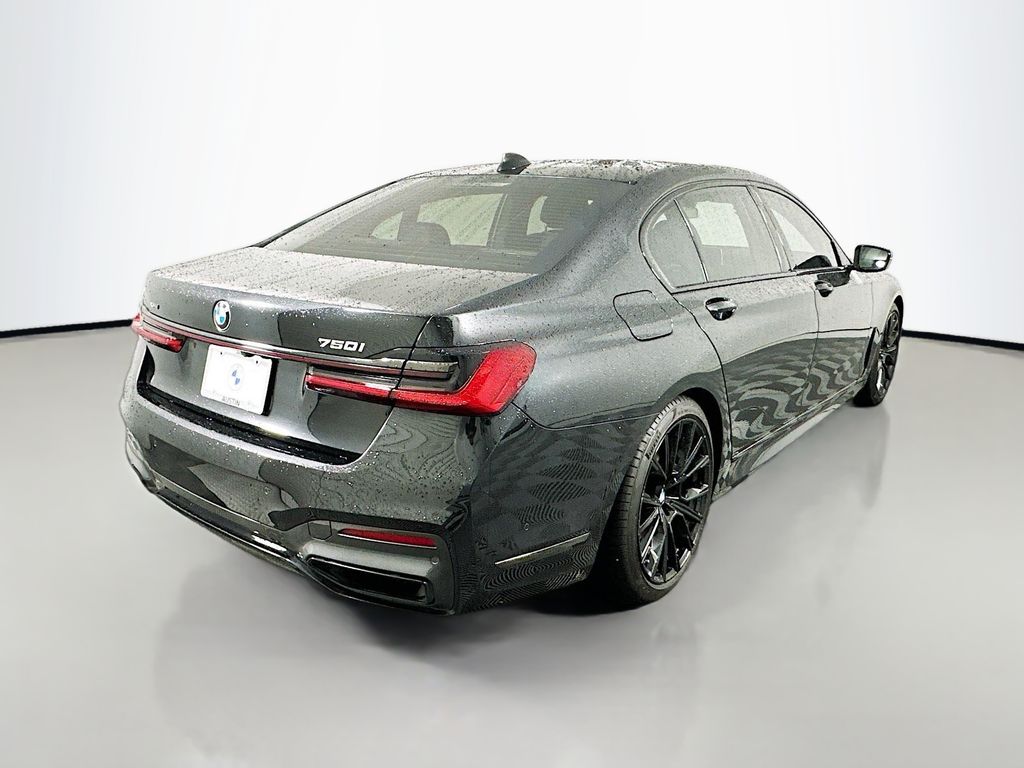Thumbnail: 2022 BMW 7 Series - 5