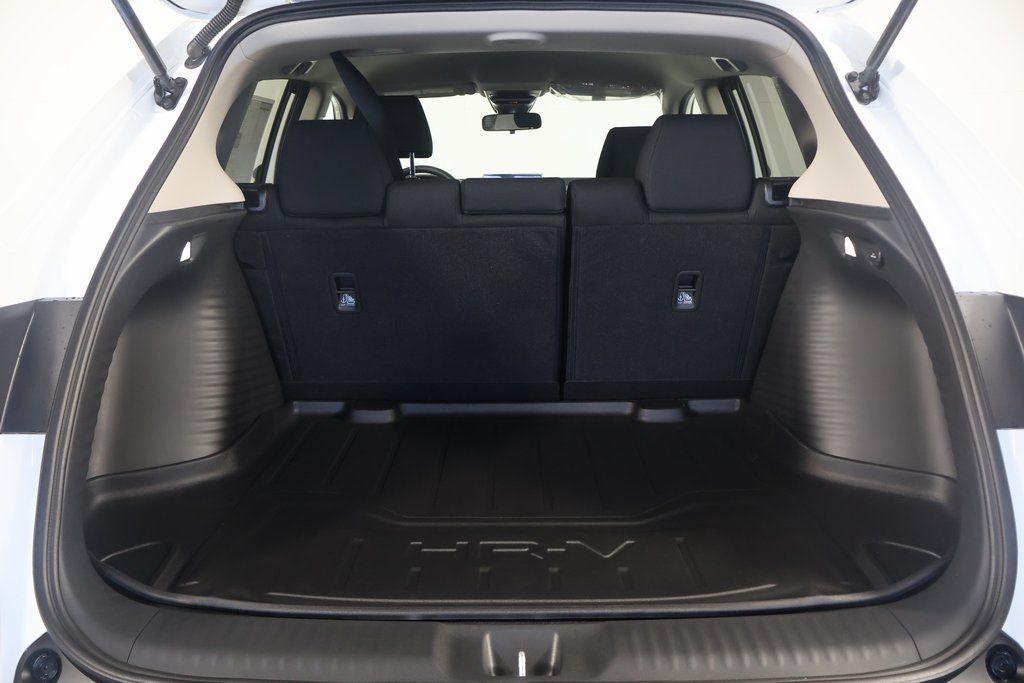 Thumbnail: 2026 Honda HR-V - 8