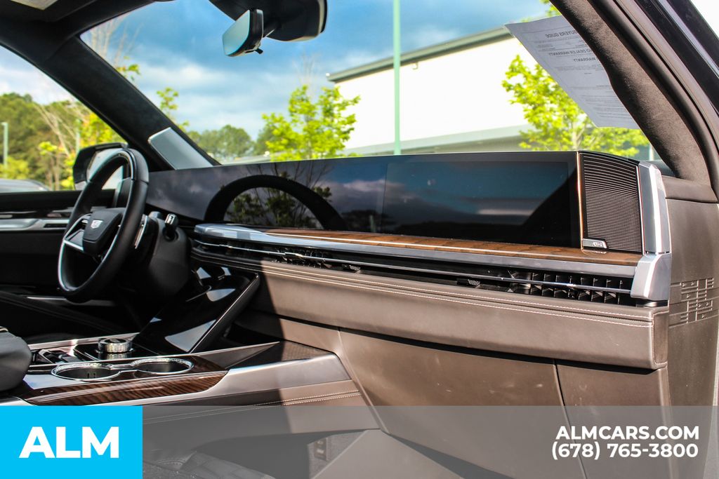 Used 2026 Black Cadillac Platinum Sport image 25