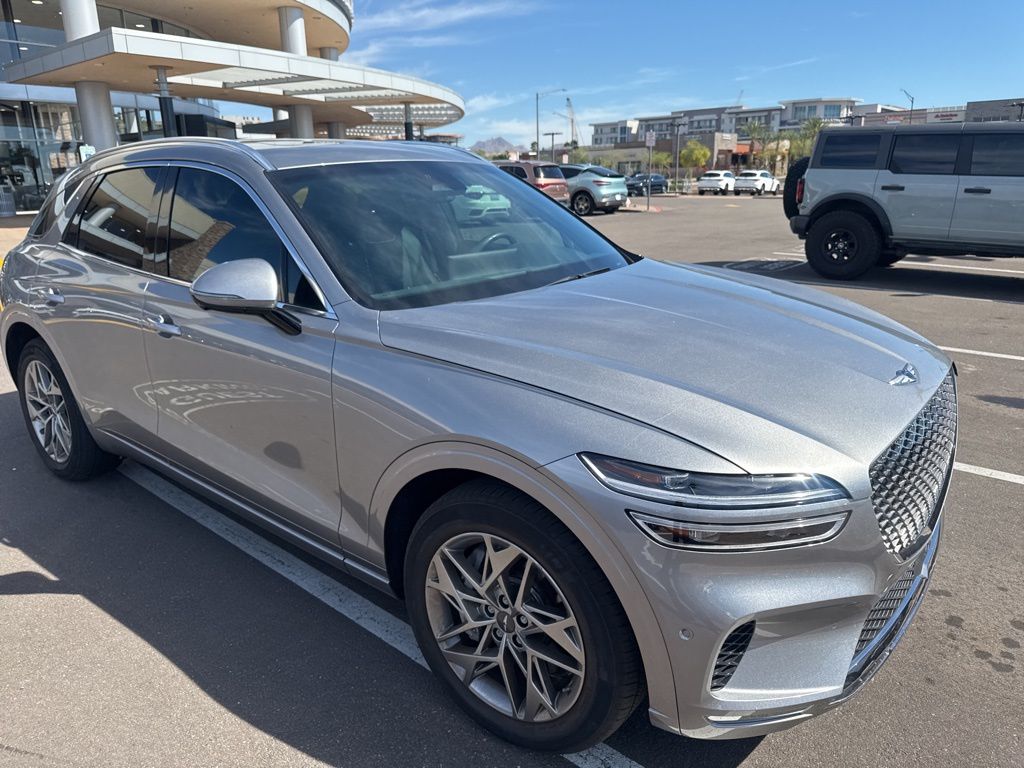 Thumbnail: 2023 Genesis GV70 - 2