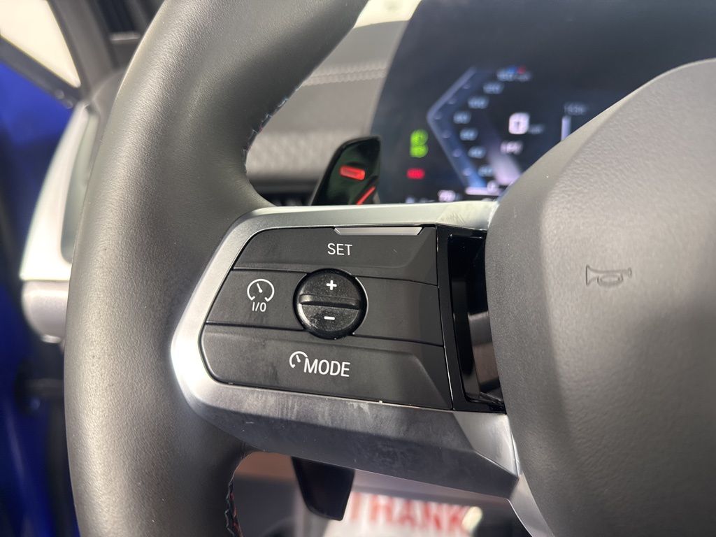 Thumbnail: 2025 BMW X2 - 23