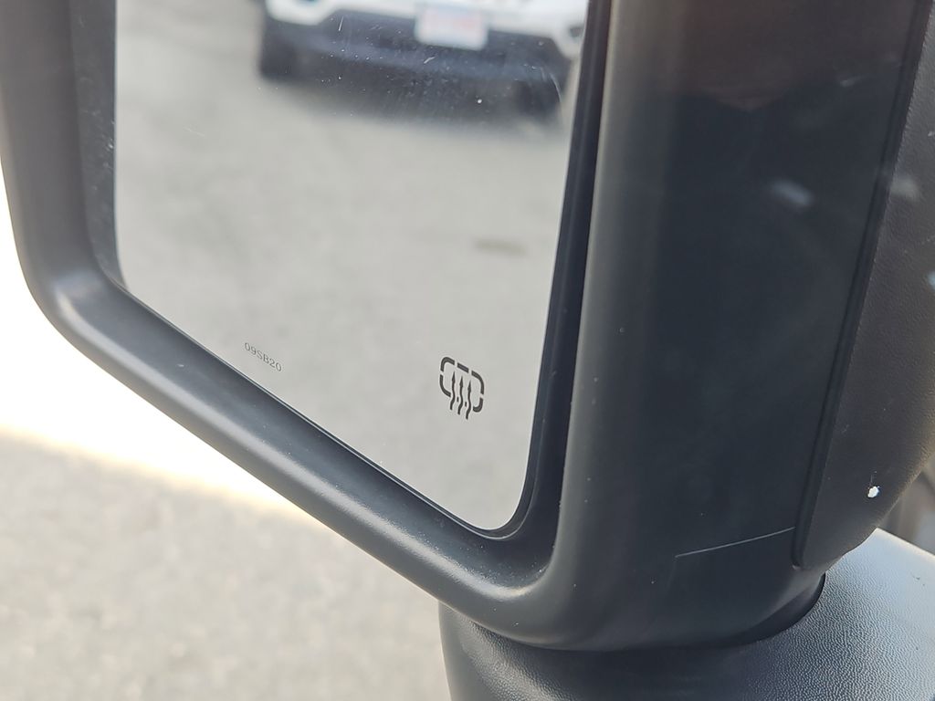 2021 Jeep Wrangler Unlimited Sahara photo