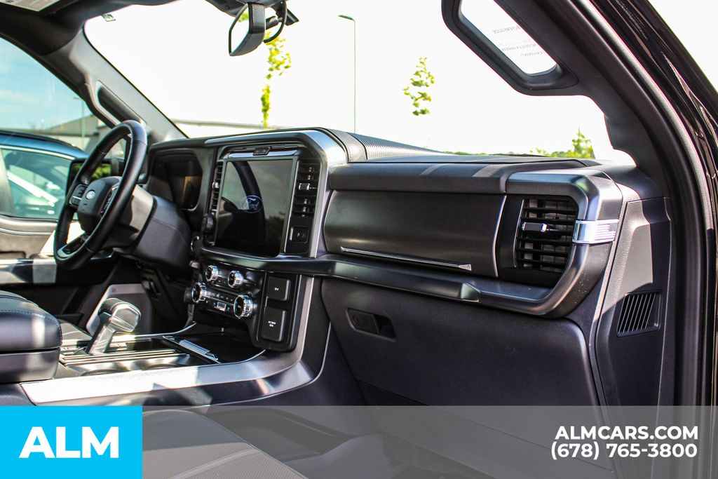 Used 2025 Black Ford Platinum image 22