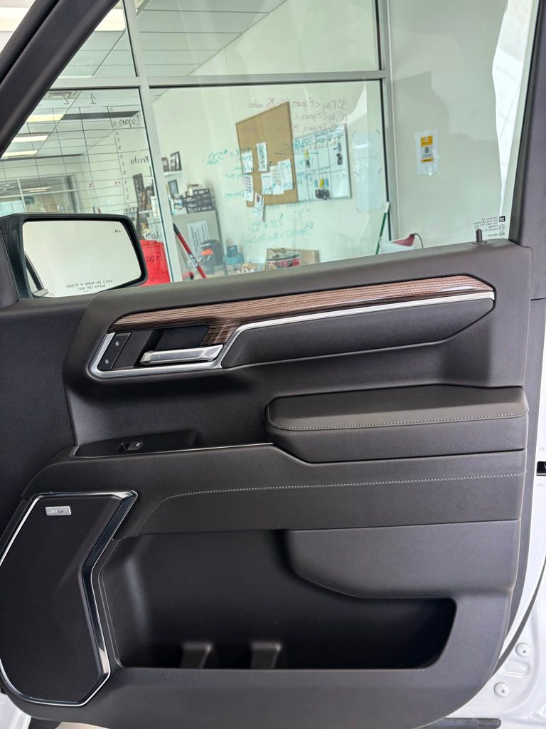 2024 Chevrolet Silverado 1500 RST - Photo 21