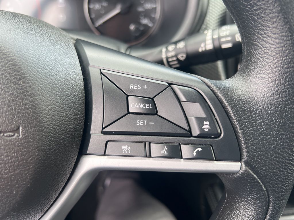 2022 Nissan Kicks SV photo
