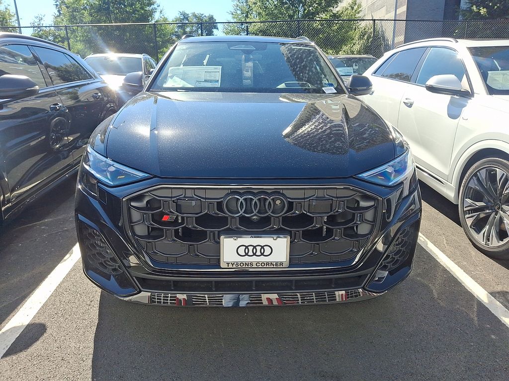 Thumbnail: 2027 Audi SQ8 - 2