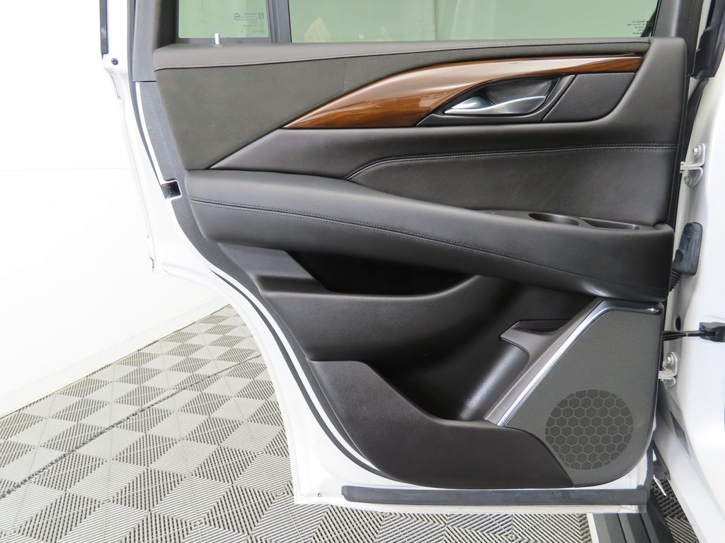 Thumbnail: 2017 Cadillac Escalade - 27