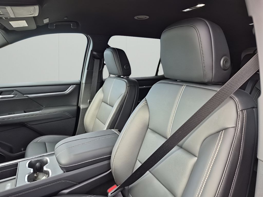 New 2026 Silver GMC Elevation image 35
