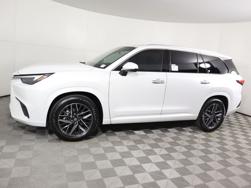 Thumbnail: 2026 Lexus TX - 8