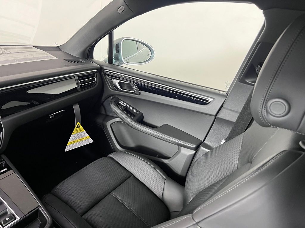 New 2026 Silver Porsche  image 20