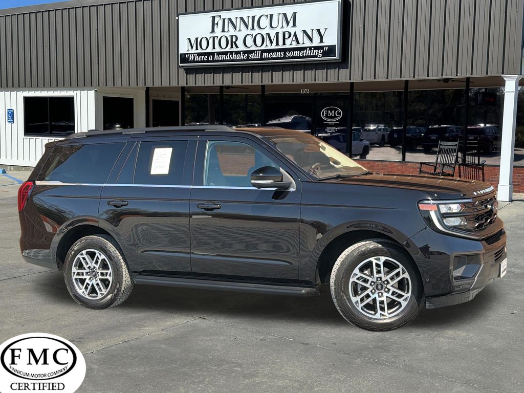 2025 Ford Expedition Active 4WD