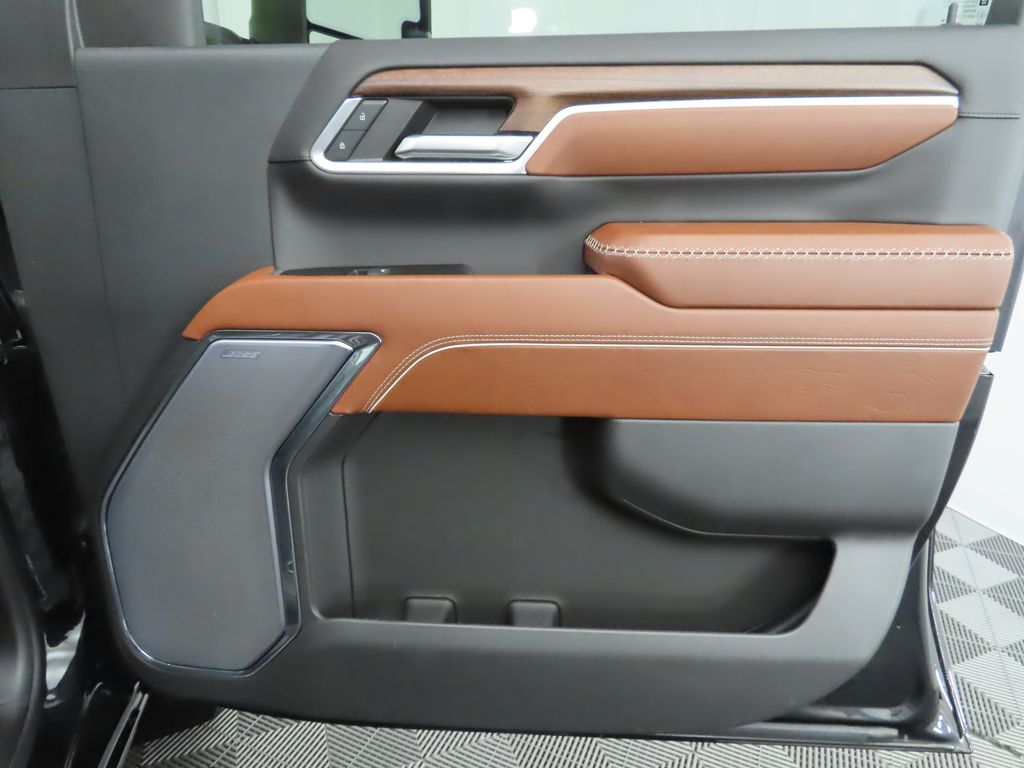 Thumbnail: 2024 GMC Sierra 3500 - 26
