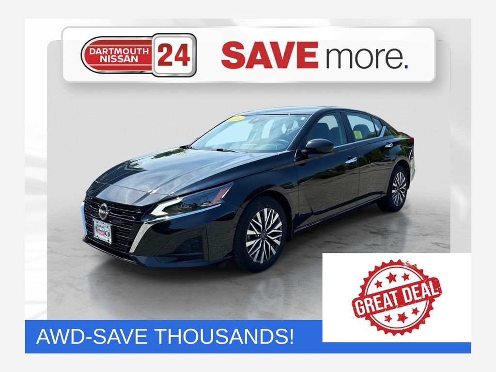 Super Black 2023 Nissan Altima Sedan All-Wheel Drive Continuously Variable Transmission