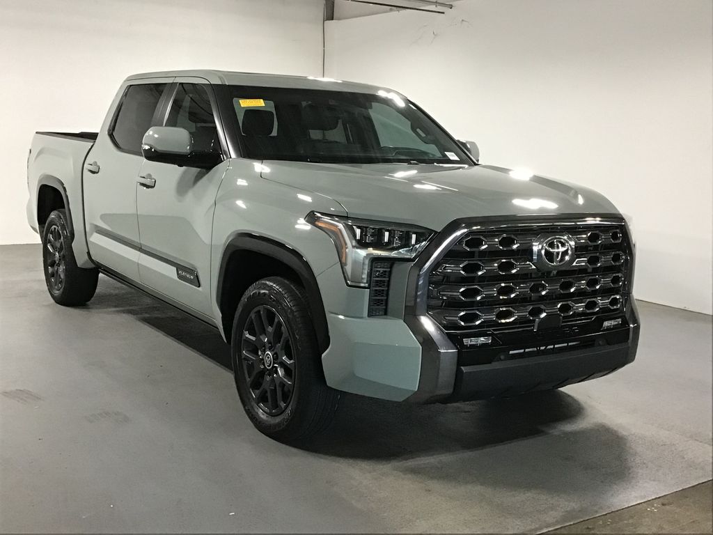 Thumbnail: 2024 Toyota Tundra - 3
