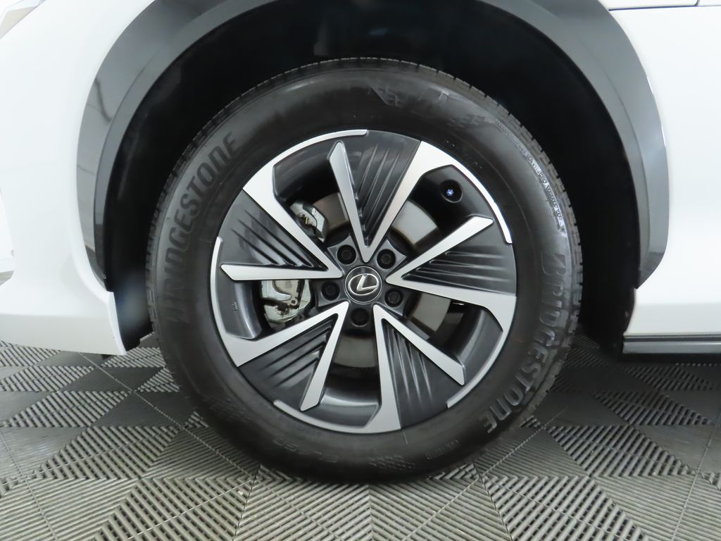 2024 Lexus RZ 300e 31