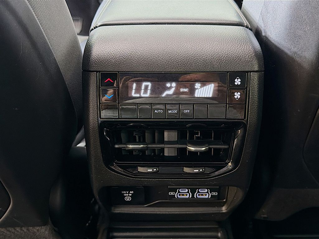 Used 2021 White Jeep Altitude image 28