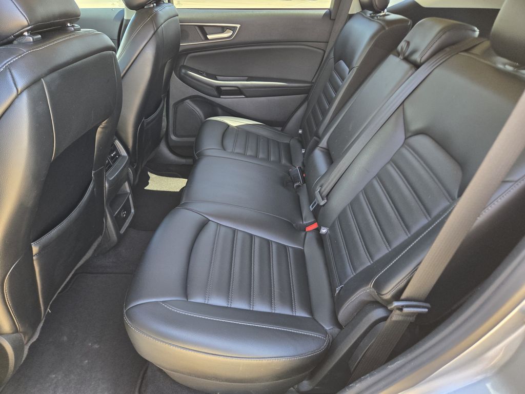 2022 Ford Edge SEL Silver at Autostrade