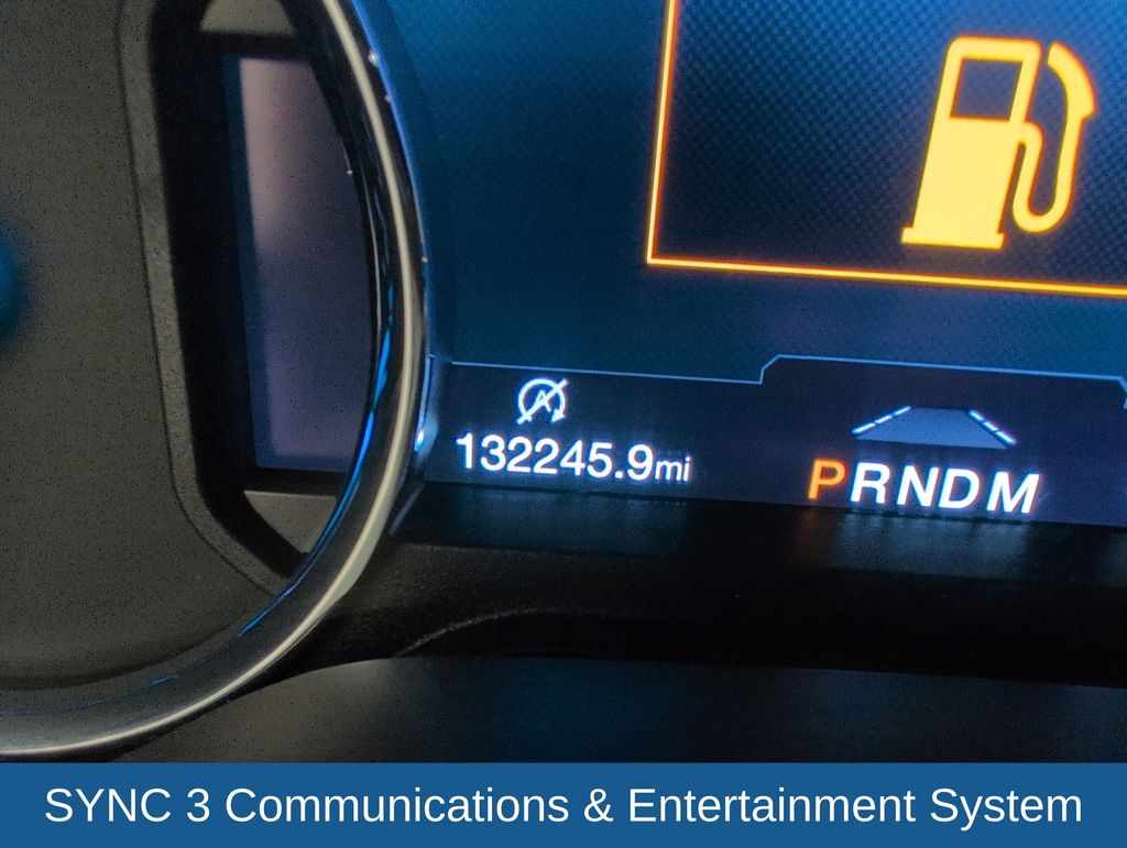 Used 2019 Gray Ford Platinum image 25