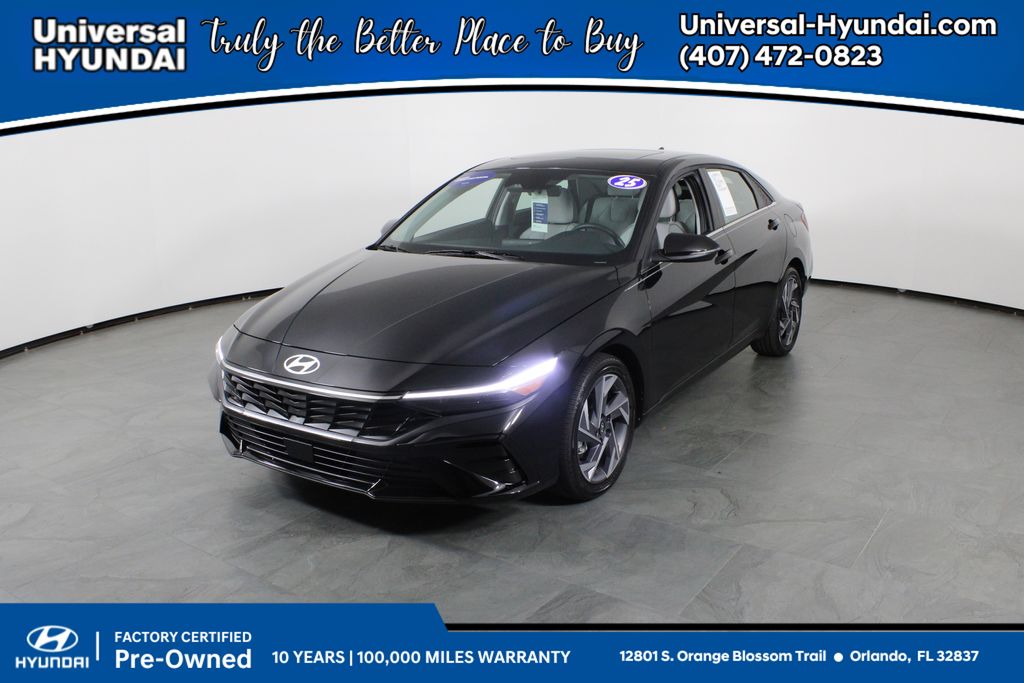 2025 Hyundai Elantra Limited FWD