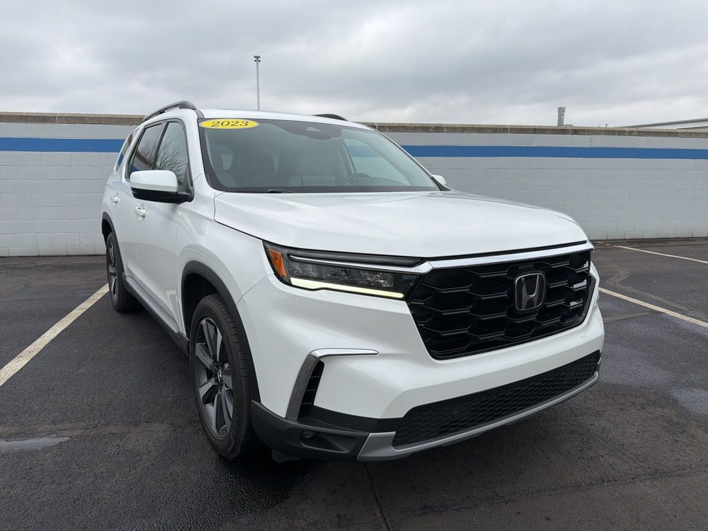 Thumbnail: 2023 Honda Pilot - 7