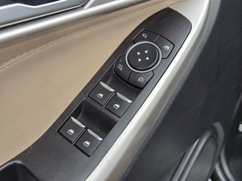 Used 2022 Ford Explorer SUV
