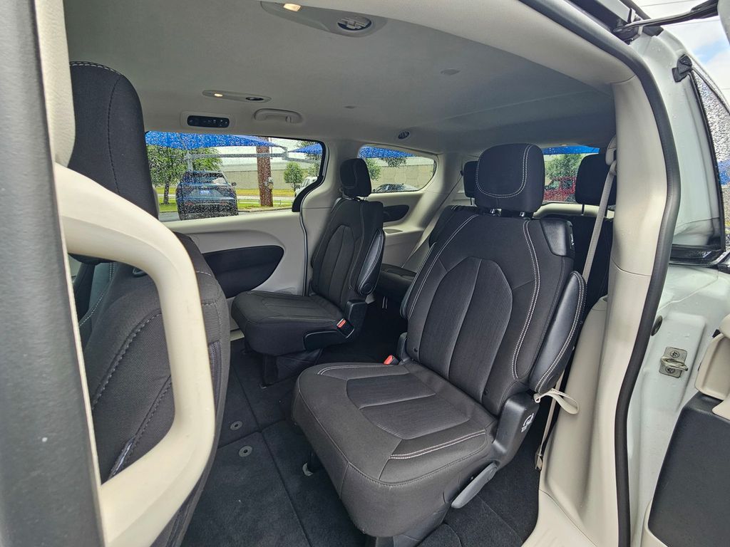 Used Car 2024 Chrysler Voyager  Lx For Sale Under $25,000 In San Marcos, Texas