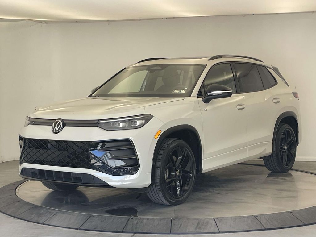 2026 Volkswagen Tiguan 2.0T SE R-Line Black - 0