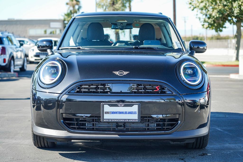 2025 MINI Cooper S  4