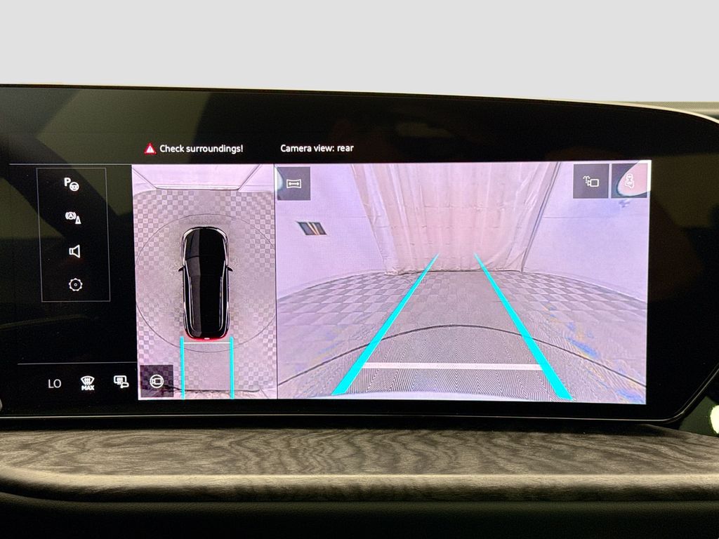 Thumbnail: 2025 Audi Q5 - 15