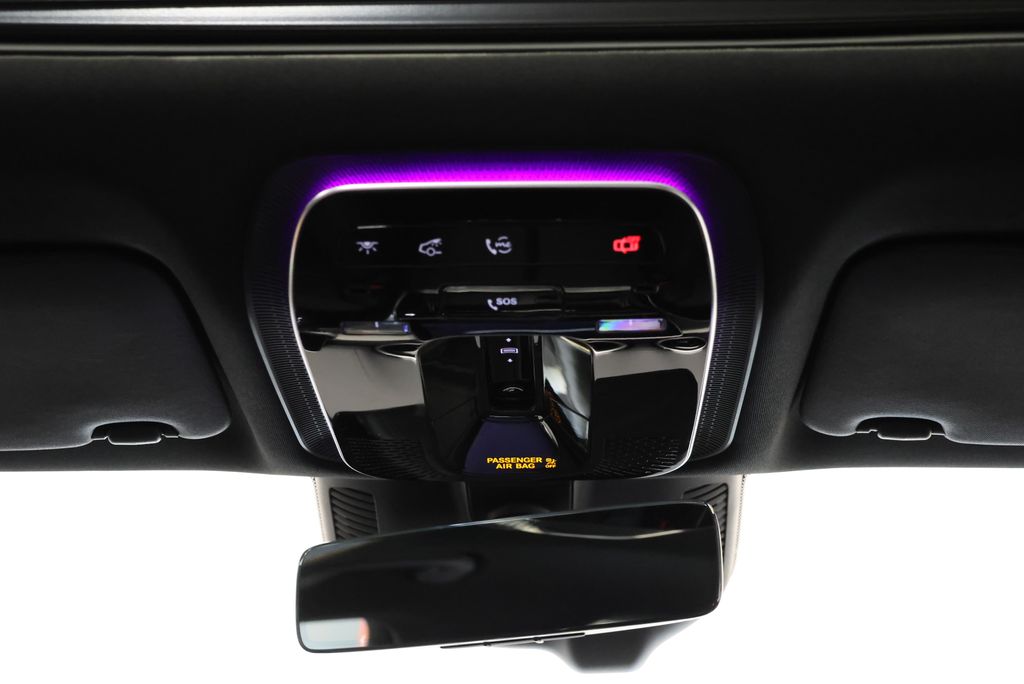 Thumbnail: 2025 Mercedes-Benz C-Class - 16