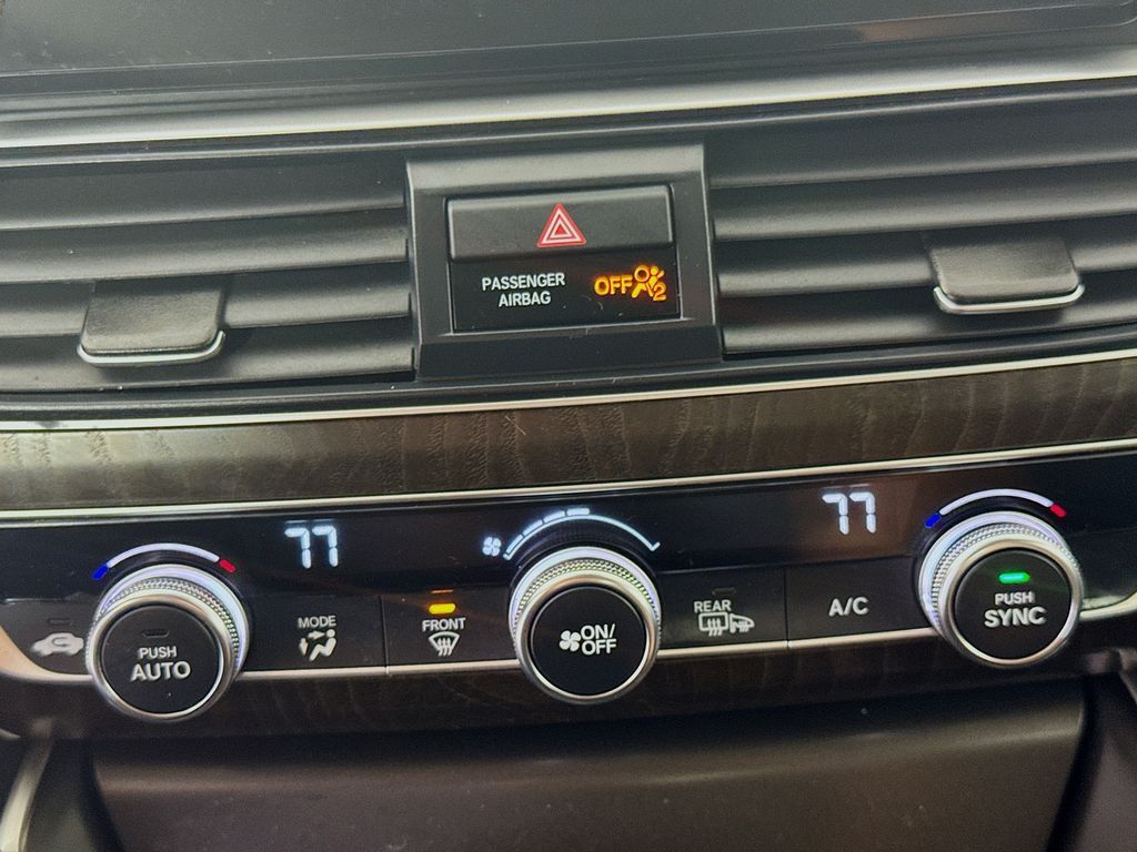 Used Car 2021 Honda Accord  Ex-l For Sale Under $25,000 In Austin, Texas