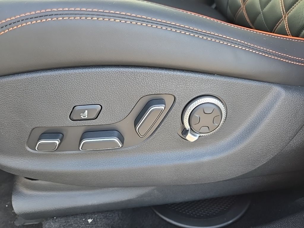 2026 Genesis GV70 Sport Prestige 19