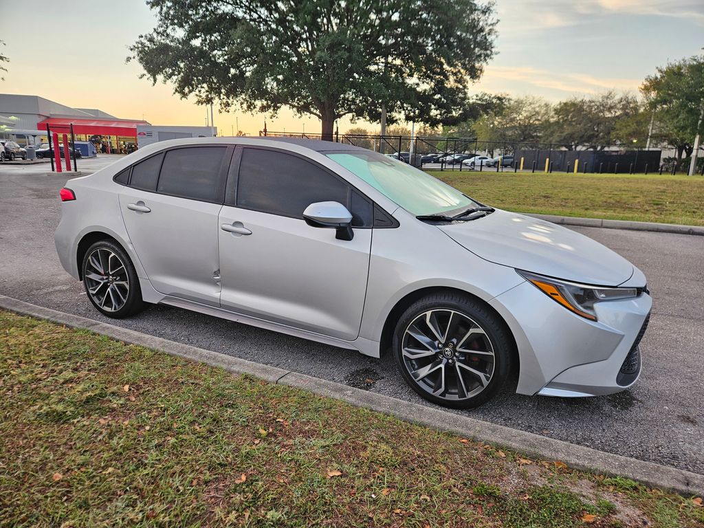 2020 Toyota Corolla LE 7