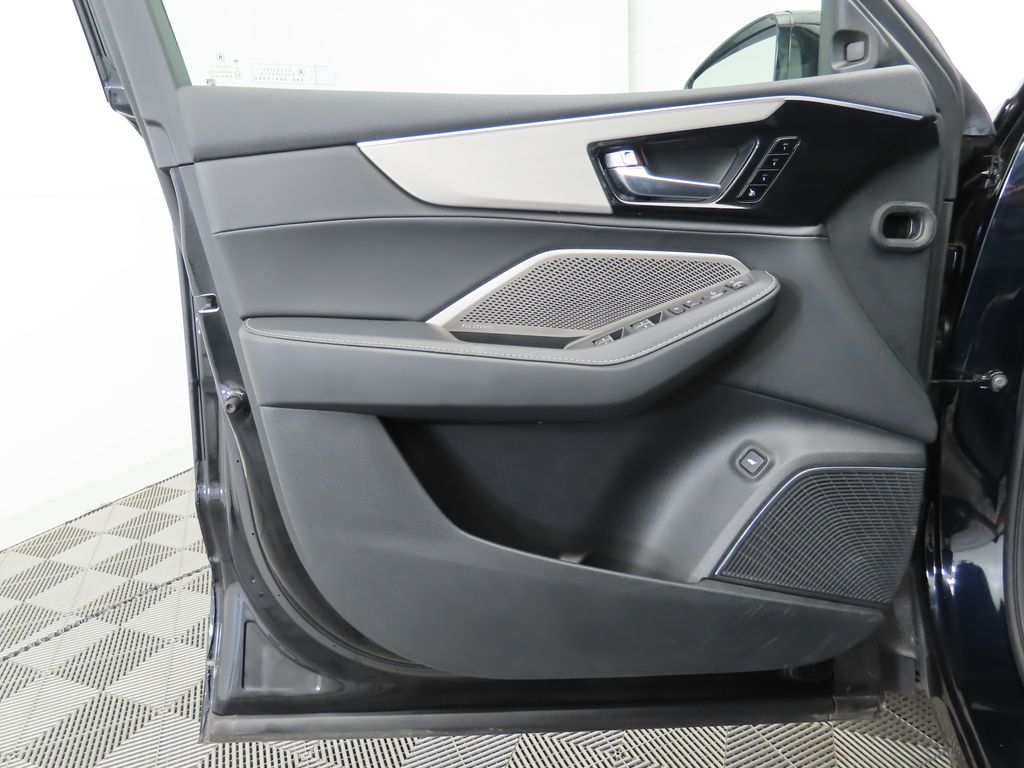 Thumbnail: 2023 Acura MDX - 25