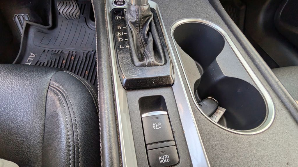 Used 2019 Nissan Altima 2.5 SL 4D Sedan