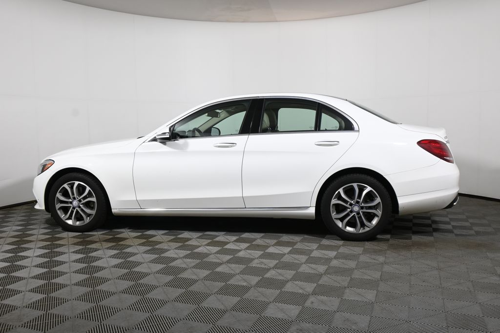 Thumbnail: 2017 Mercedes-Benz C-Class - 2