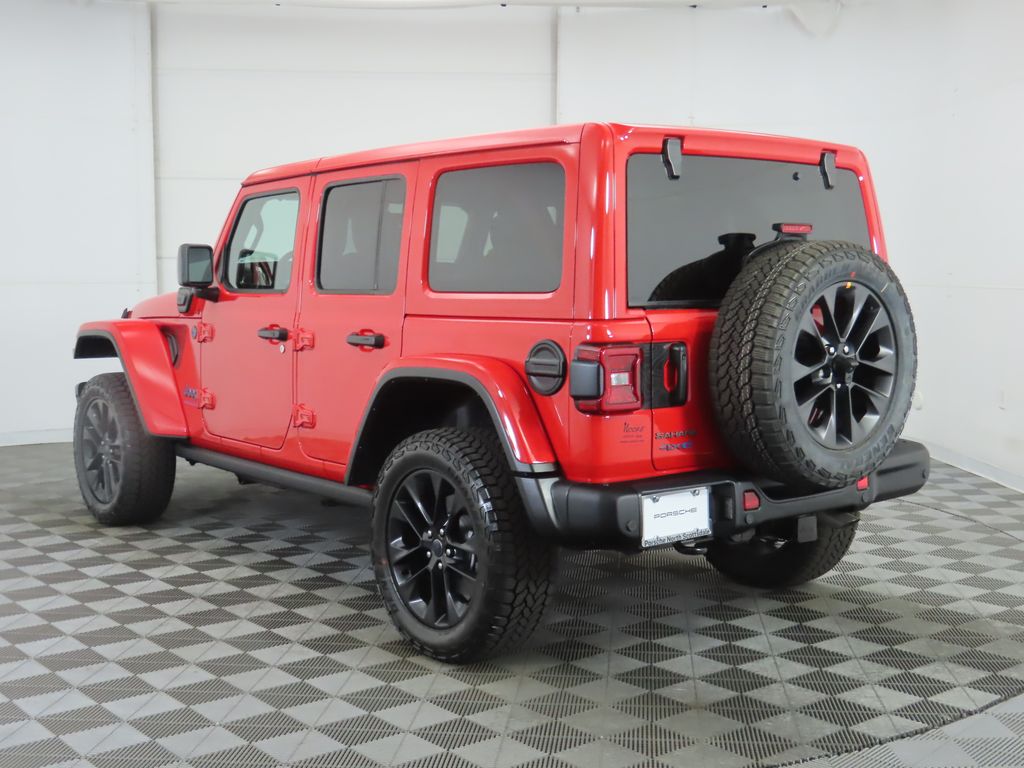 2025 Jeep Wrangler Sahara 4xe 3