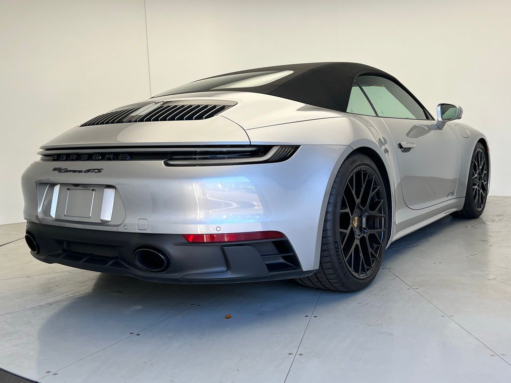 Thumbnail: 2024 Porsche 911 - 31