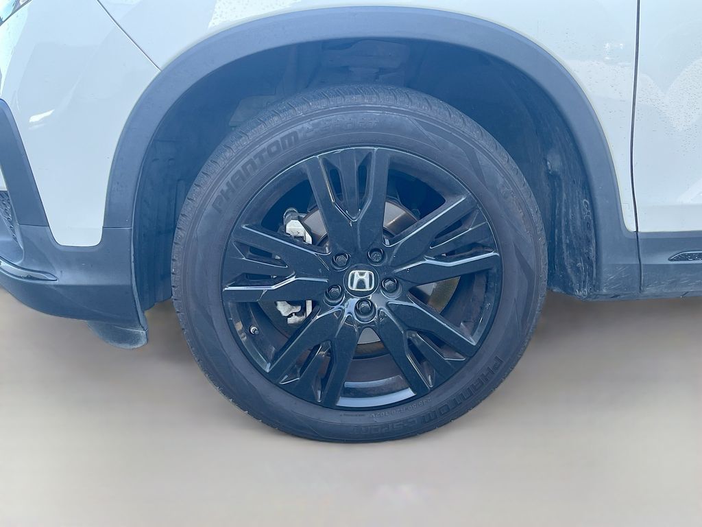 Used 2022  Honda Black Edition image 32