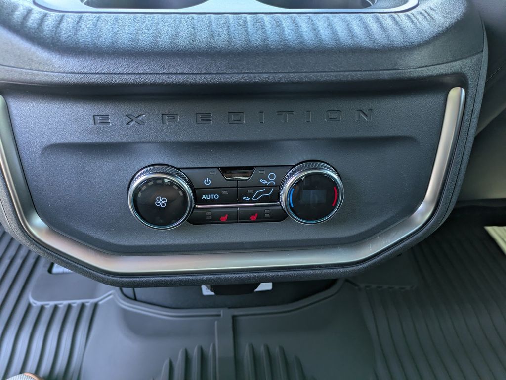 2027 Ford Expedition 